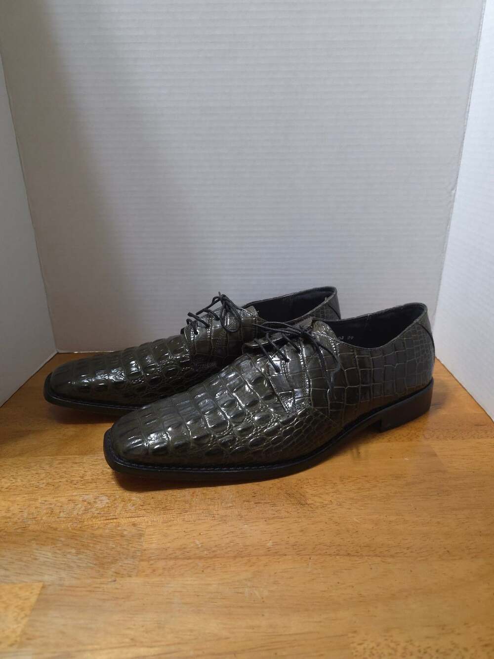 Stacy Adams Oxford Shoes Size 11 Gray Croco Embossed Leather